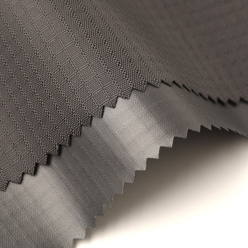 A technikai innováció találkozása a klasszikus szövéssel: Az Oxford Cloth evolúciója
